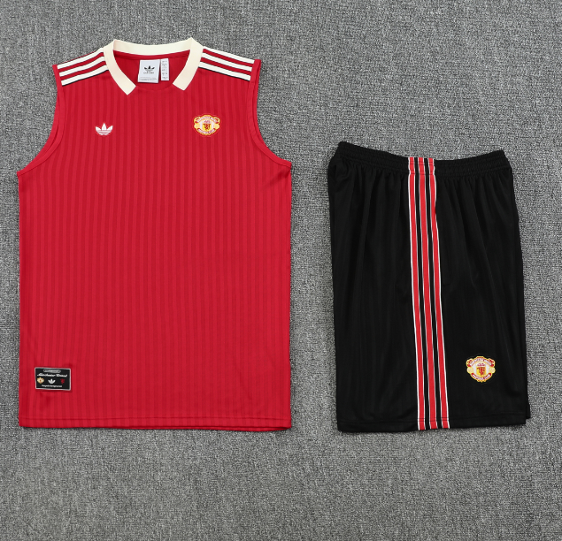 25-26 Manchester United Training Uniform
