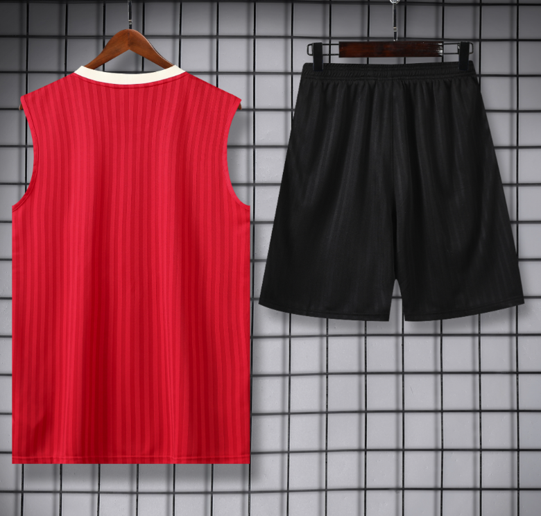 25-26 Manchester United Training Uniform