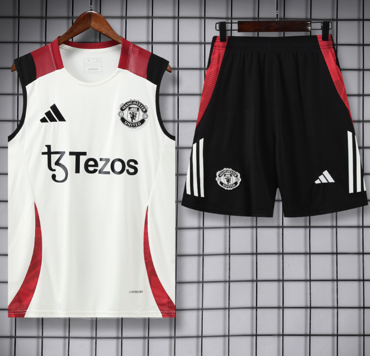 25-26 Manchester United Training Uniform