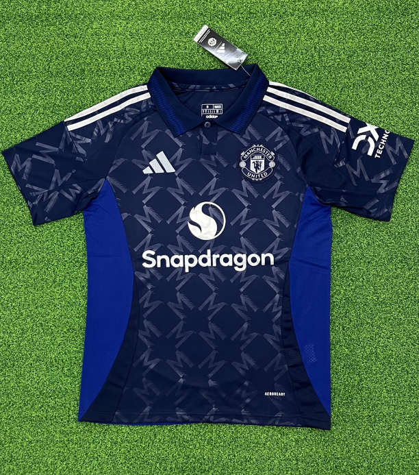 2425 Manchester United away game
