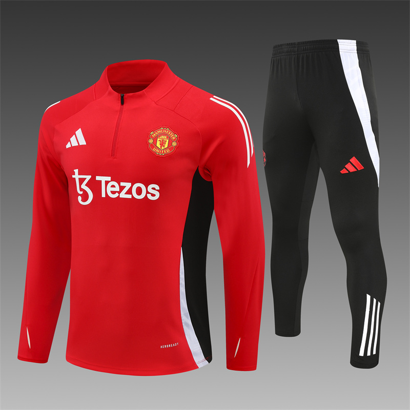 2425 Manchester United red half-length sleeve shirt