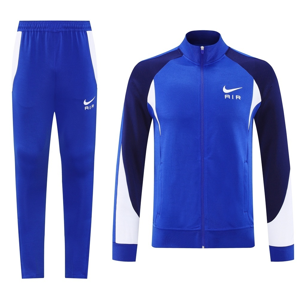 NJ17Set of clothing