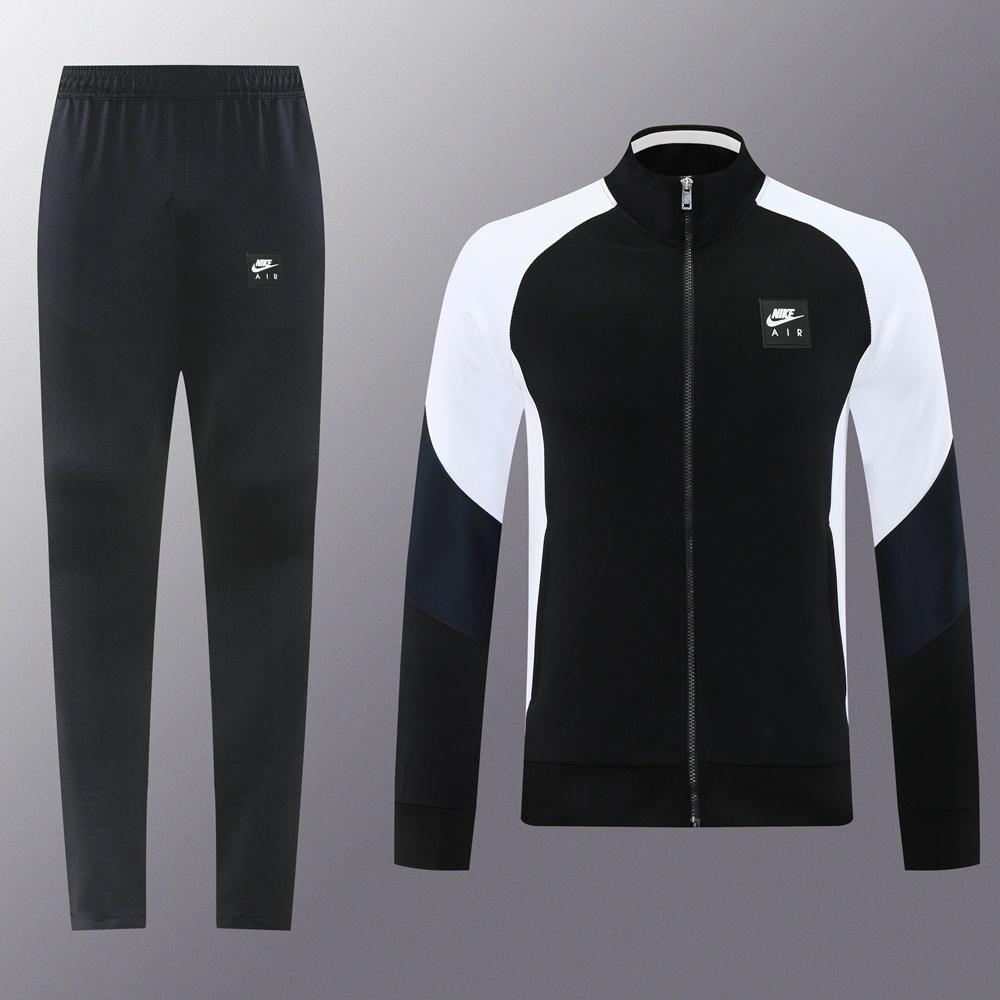 NJ17Set of clothing