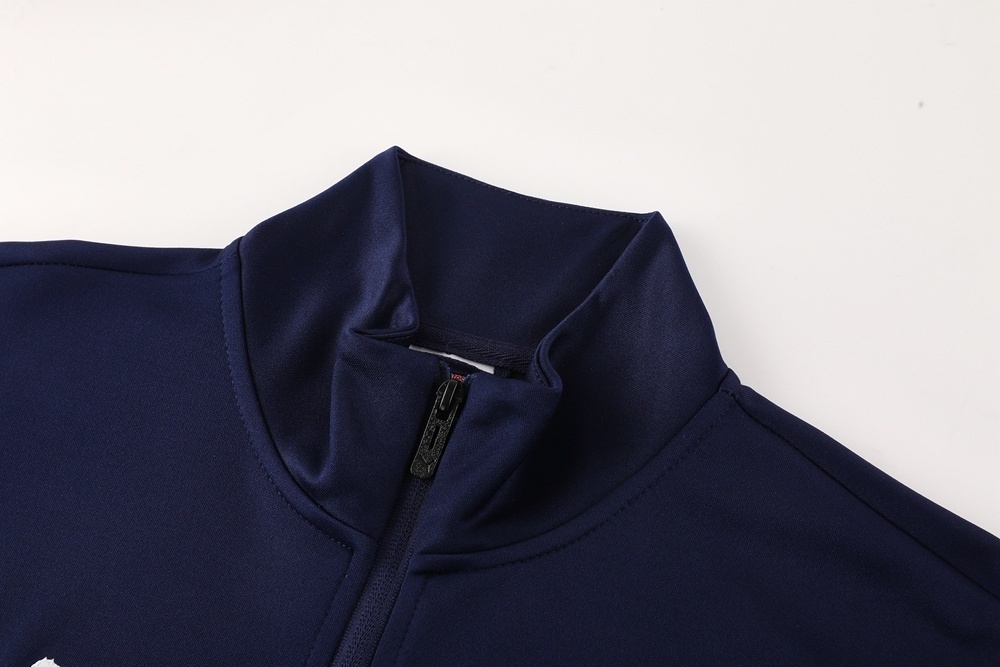 25 Manchester 01 Blue and Black Jacket Set