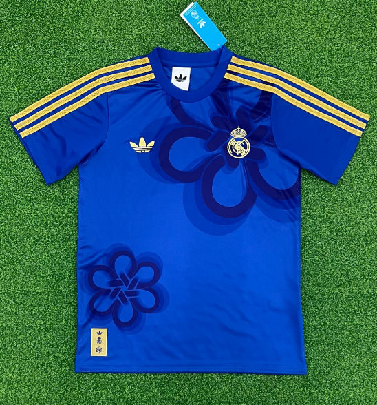 2627 Real Madrid Year 2017 Special Edition