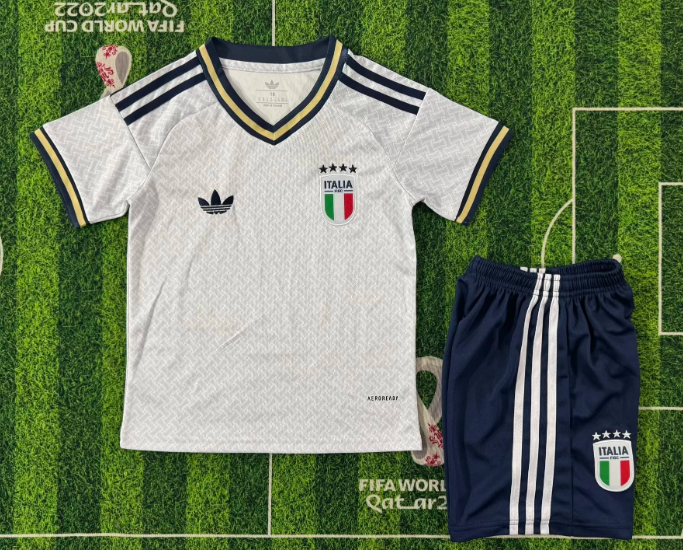 26 27 Italy Home/Away Children's Clothing