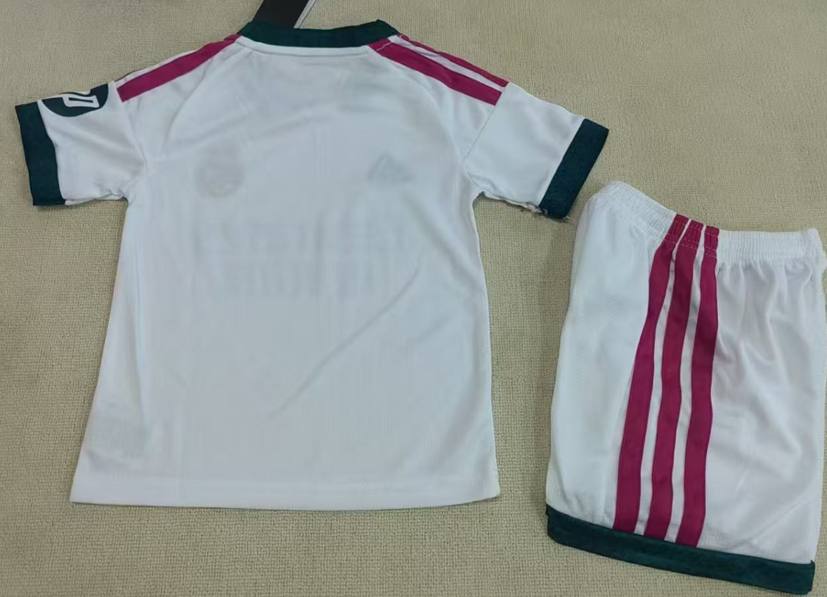 26-27 Home Clothing for Real Madrid (away from the main stadium)