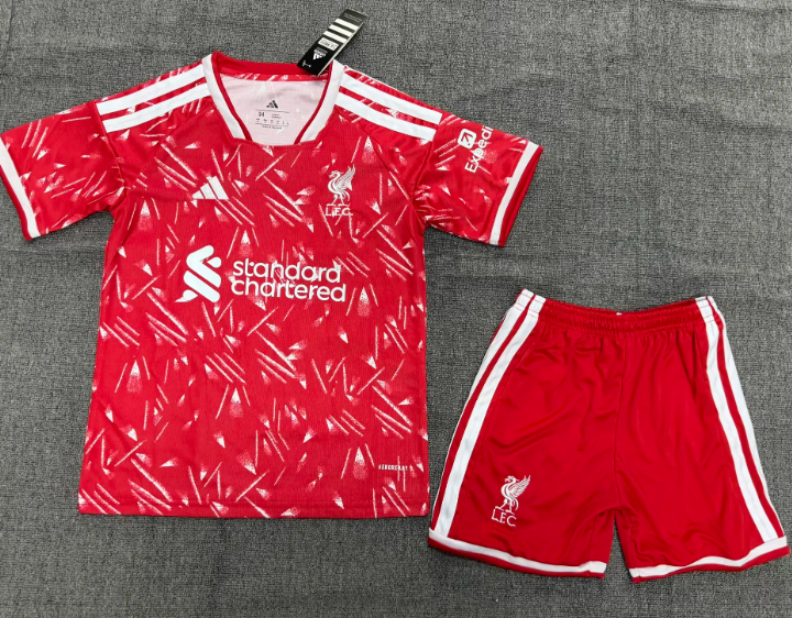26-27 Liverpool Home Adult Set