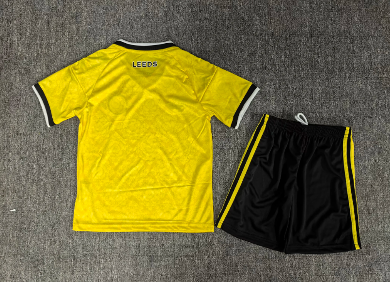 26-27 Leeds United Away Children's Clothing