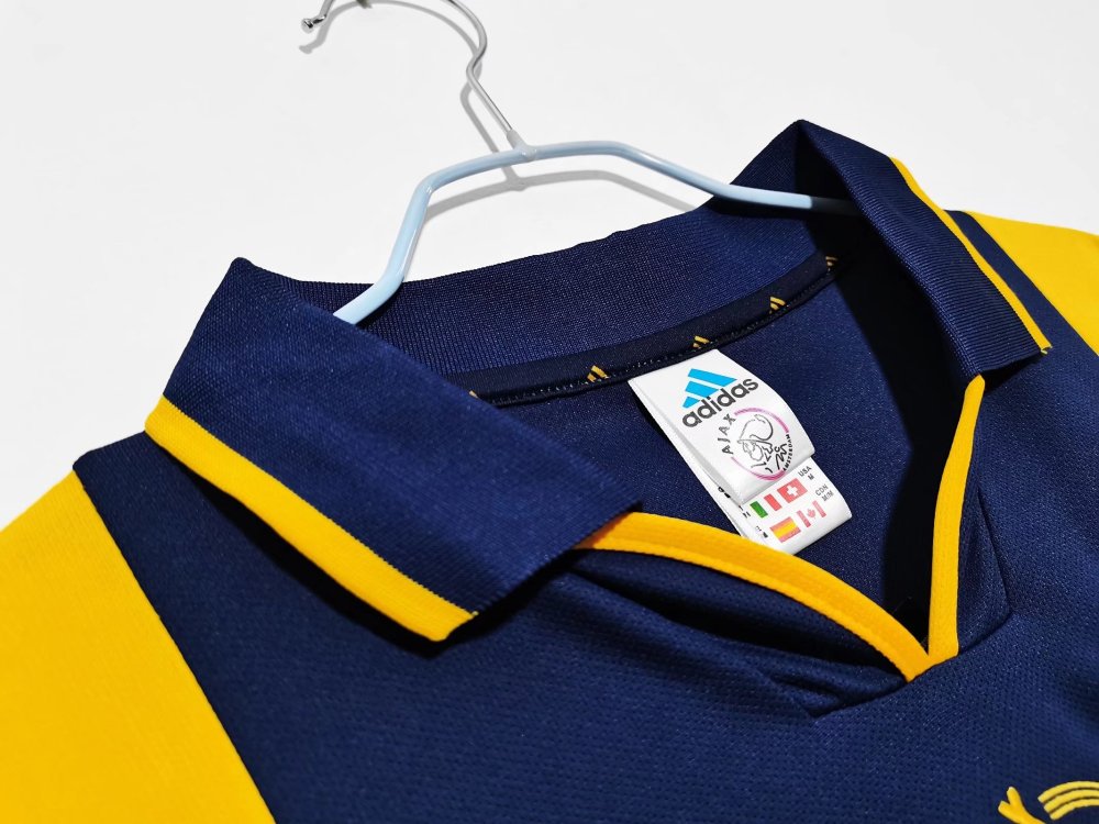 2000/2001 Ajax Away Football Jersey