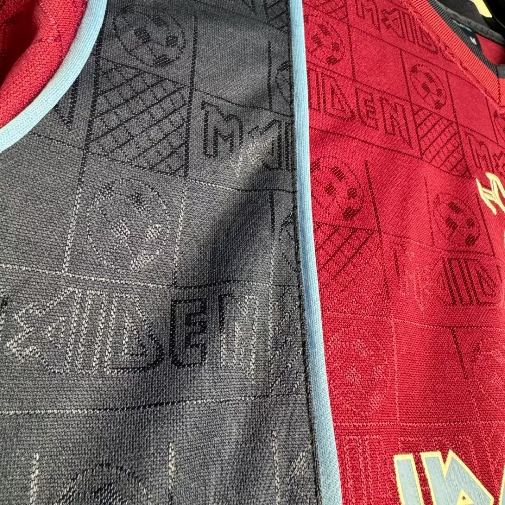 2011 West Ham United Away Football Jersey