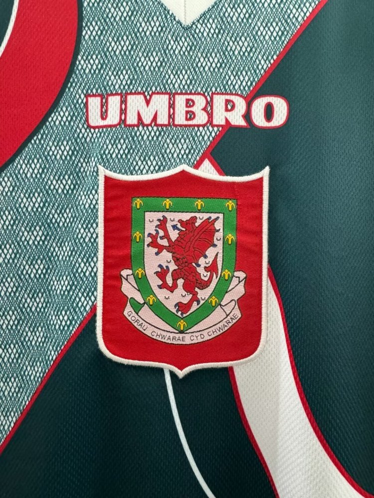 1994/1995 Wales Away Football Jersey