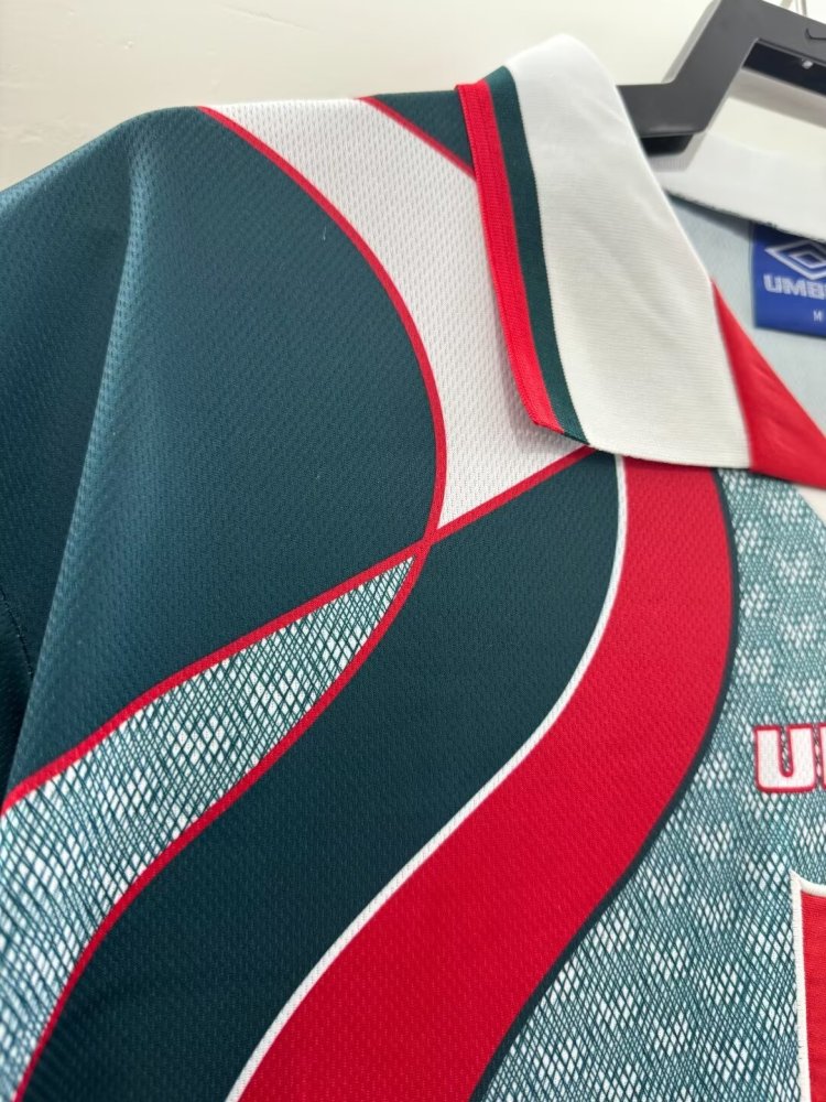 1994/1995 Wales Away Football Jersey
