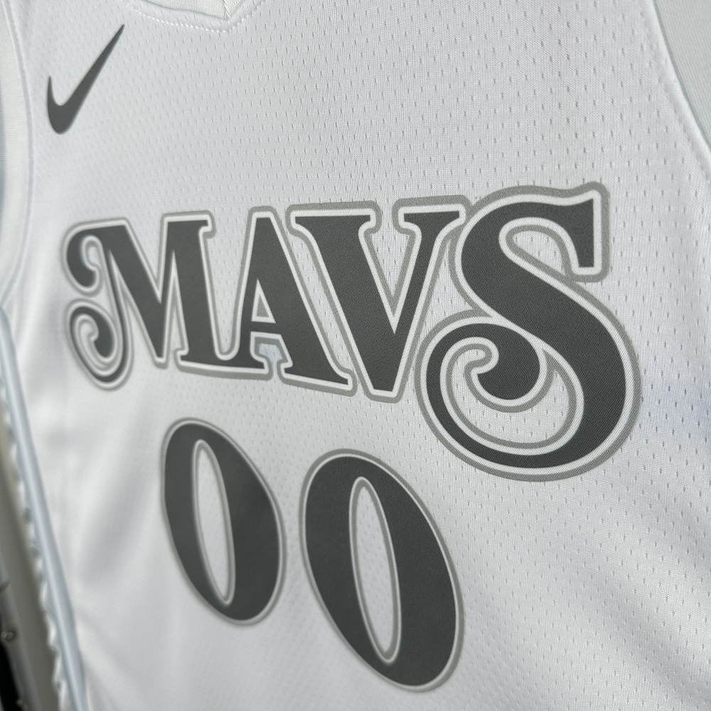 2024/2025 Dallas Mavericks City Edition Max Christie No.31