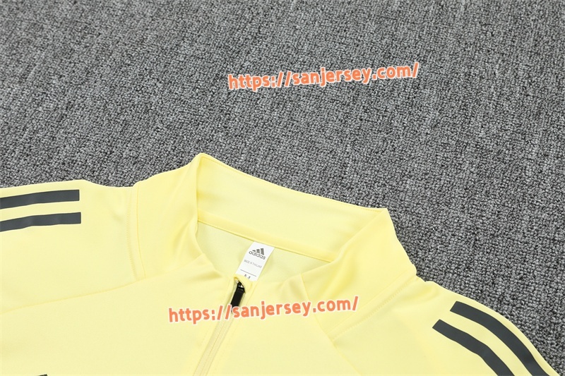 2025/2026 Real Madrid yellow Training suit set long sleeves