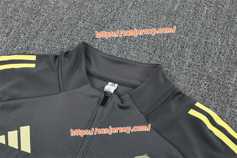 2025/2026 Real Madrid grey Training suit set long sleeves