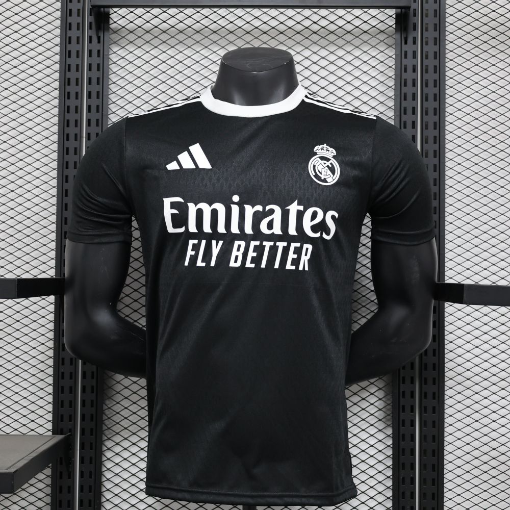 2024/2025 Real Madrid Black goalkeeper Football Jersey For Player Version