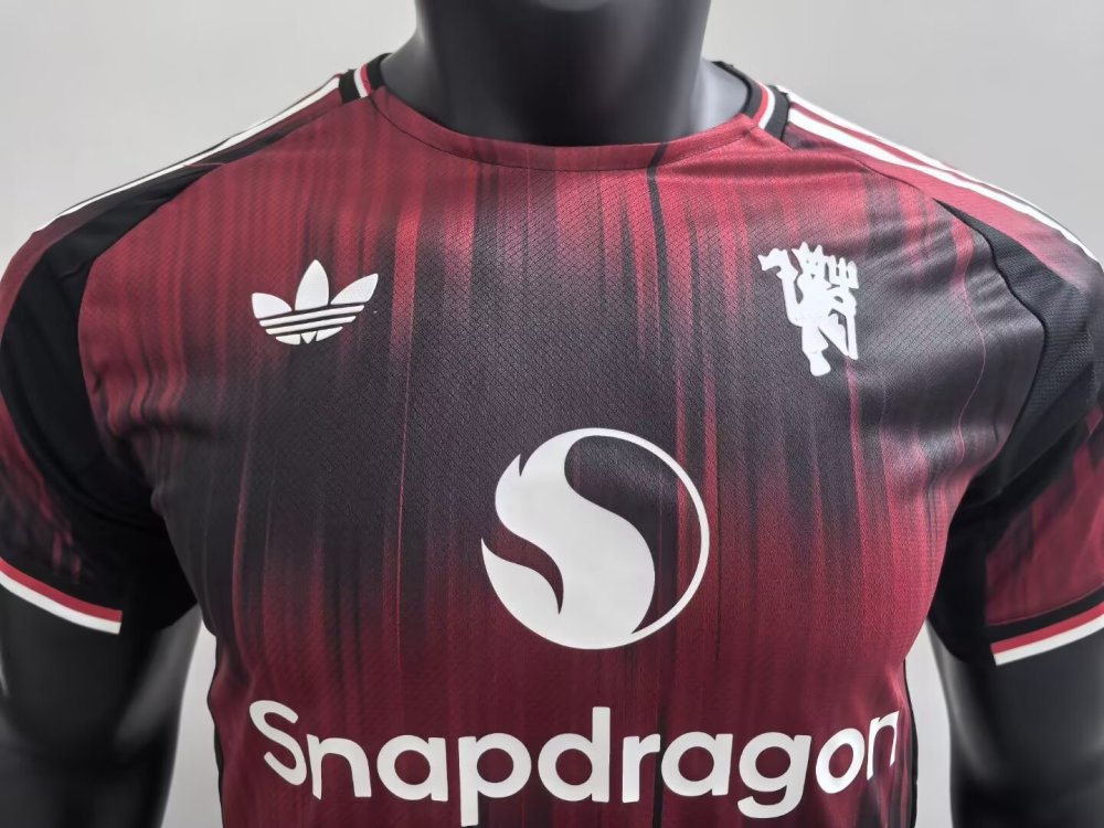 2024/2025 Manchester United Black And Red Special Edition Football Jersey For Player Version