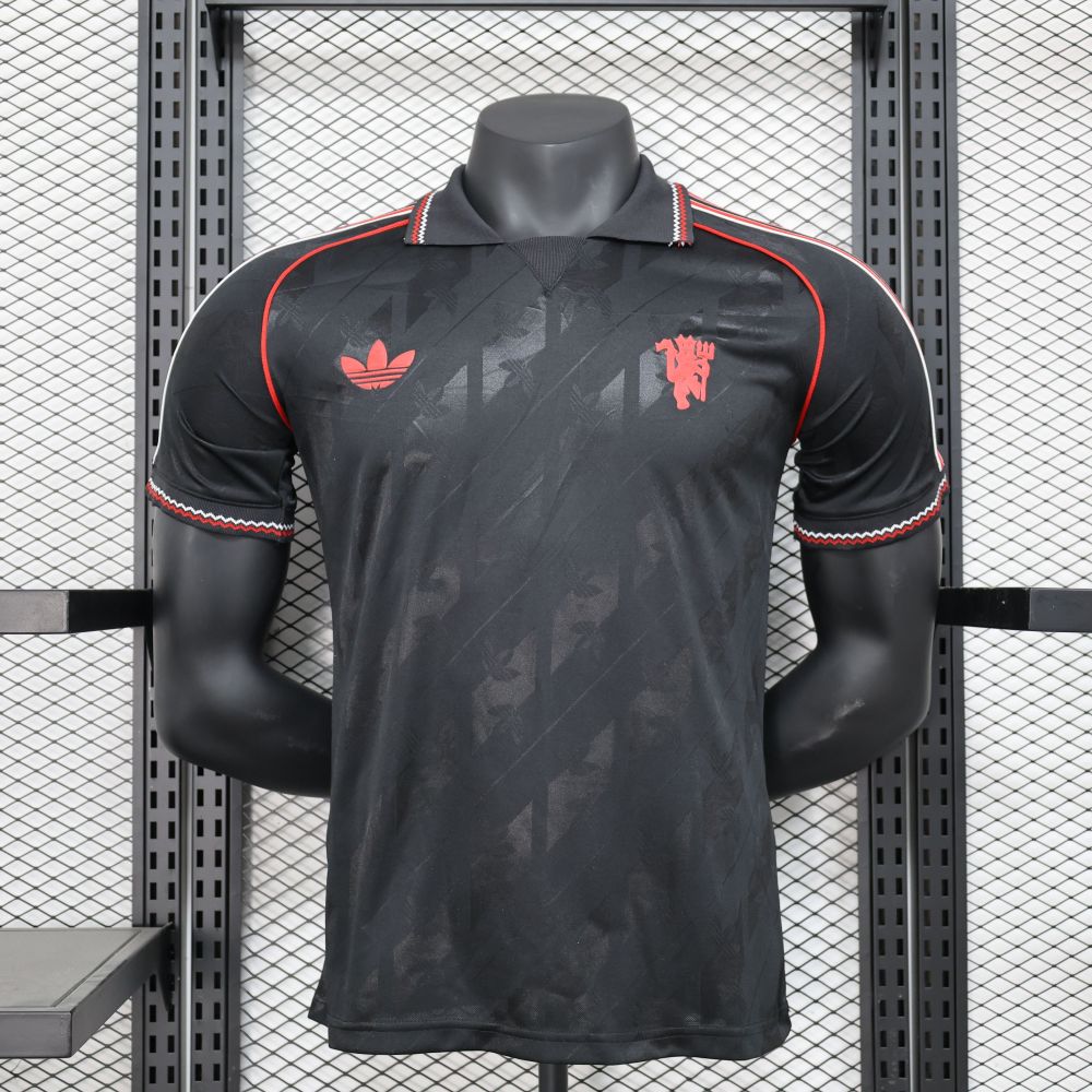 2024/2025  Manchester United black Retro soccer jersey For Player Version