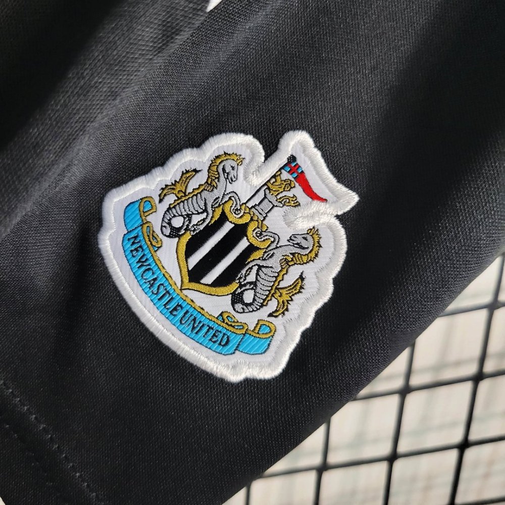 2024/2025 Newcastle United Home Football Shirt Kids Size