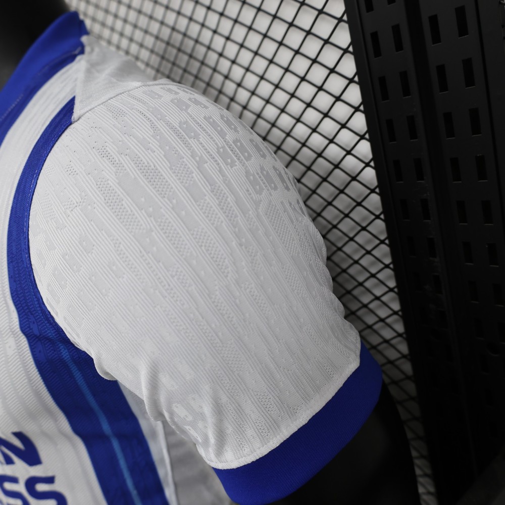 2024/2025 Brighton Home Football Shirt（Player Version ）