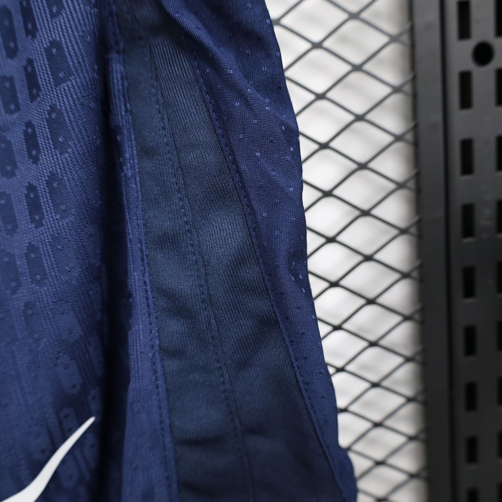 2024/2025 Player Edition Paris Home  Football Shorts