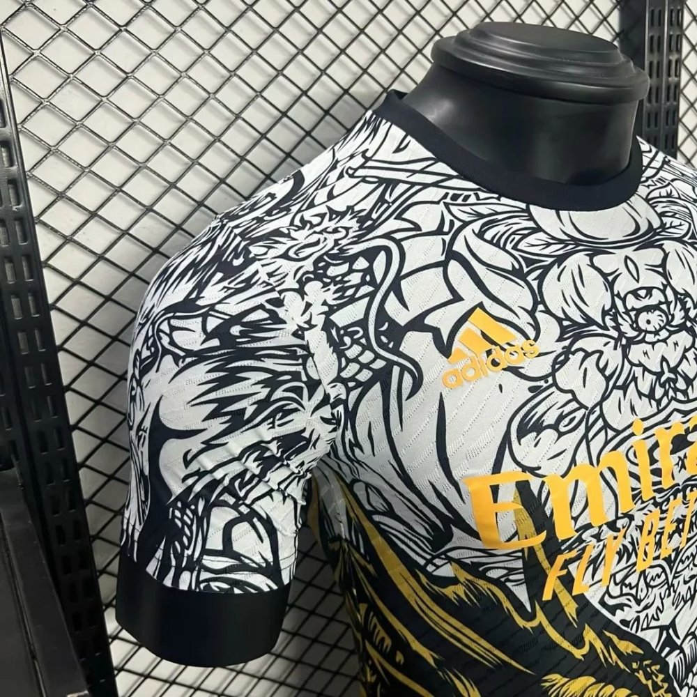 2024/2025 Real Madrid Black and White Dragon Special Edition Football Shirt For Player Version