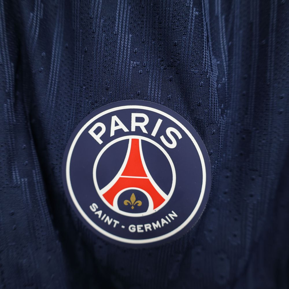 2024/2025 Player Edition Paris Home  Football Shorts
