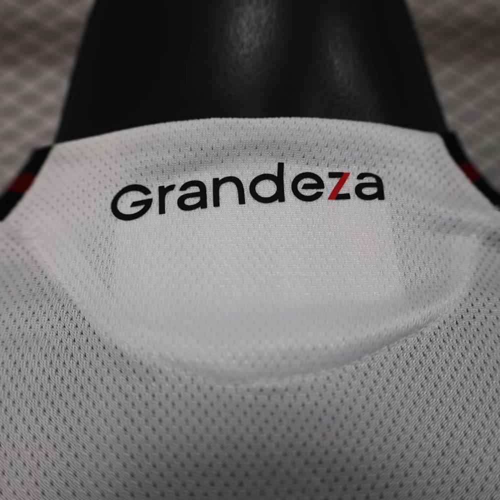 25/26 River Plate Home (Betano) Football Shirt（ Player Version）