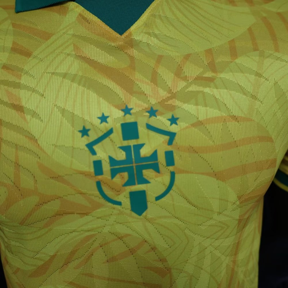 2024/2025 Brazil Yellow Special Edition Football Shirt （ Player Edition ）