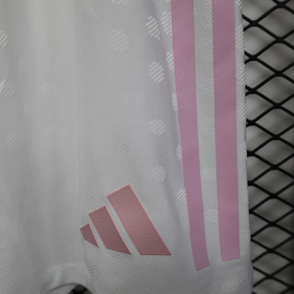 2025-2026 Juventus Home Shorts Player version