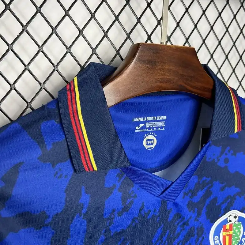 2024/2025 Getafe Soccer Jersey Home（ Fans Edition ）