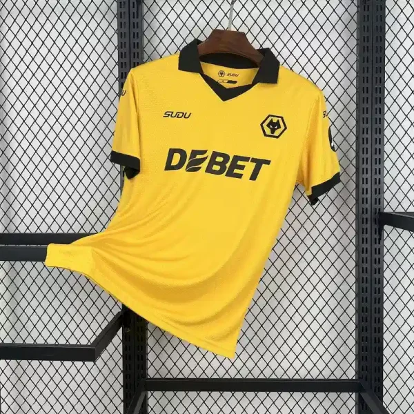 2025/2026 Wolverhampton Wanderers Home Football Jersey Fan Edition