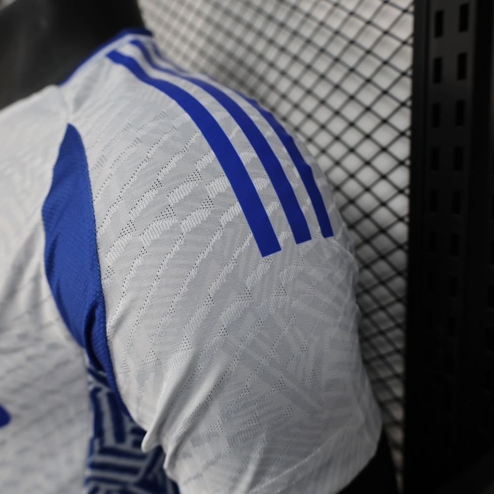 2025/2026 Player Version Real Madrid Special White Soccer Jersey