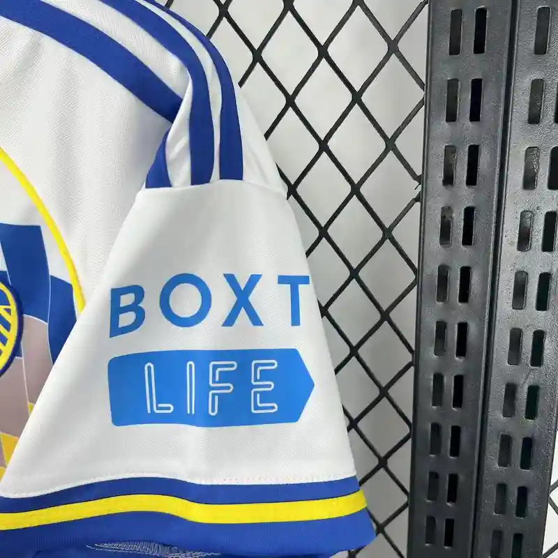 2025/2026 Leeds United Soccer Jersey Home（ Fans Edition ）