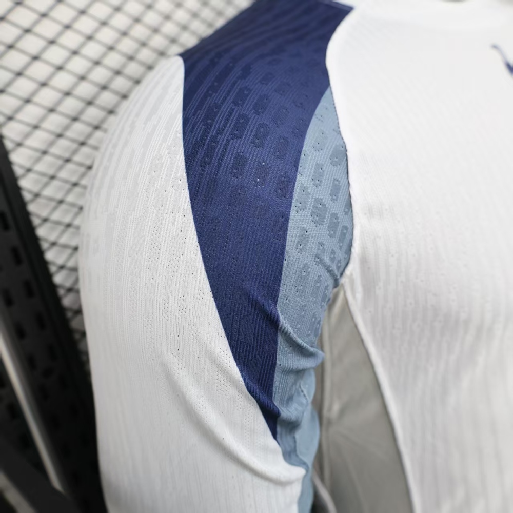 2025/2026 Tottenham Soccer Jersey Home Player version long sleeves