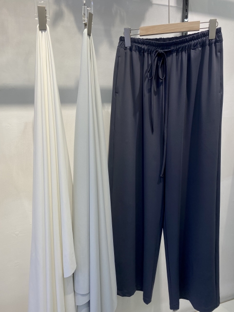 Knit Grid Pattern Fabric