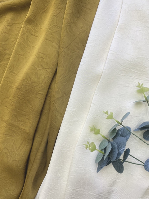 Acetate-Like Fabric--Crinkled fabric