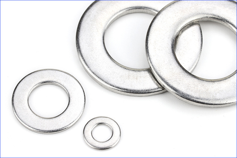 6*18*1.2mm Iron Plated White Zinc Washer