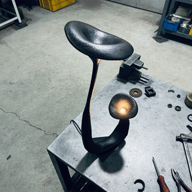 F-8122