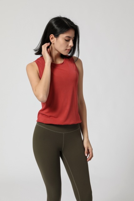Quick Dry Women Cropped Fitness Yoga Wear Sports Running Workout Clothes Short Sleeve Yoga T Shirt For Women