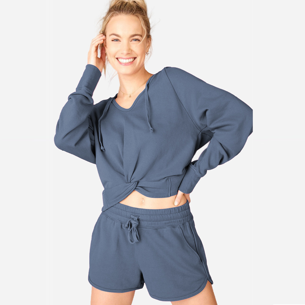 Women gym hoodie crop top and shorts for fitness and yoga in door sports running suit