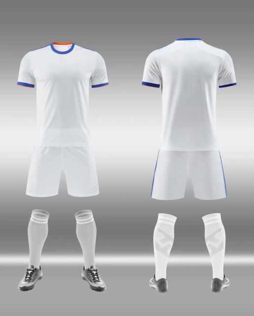 Red Black Stripe Style High Quality Soccer Football Uniform Jersey and Shorts