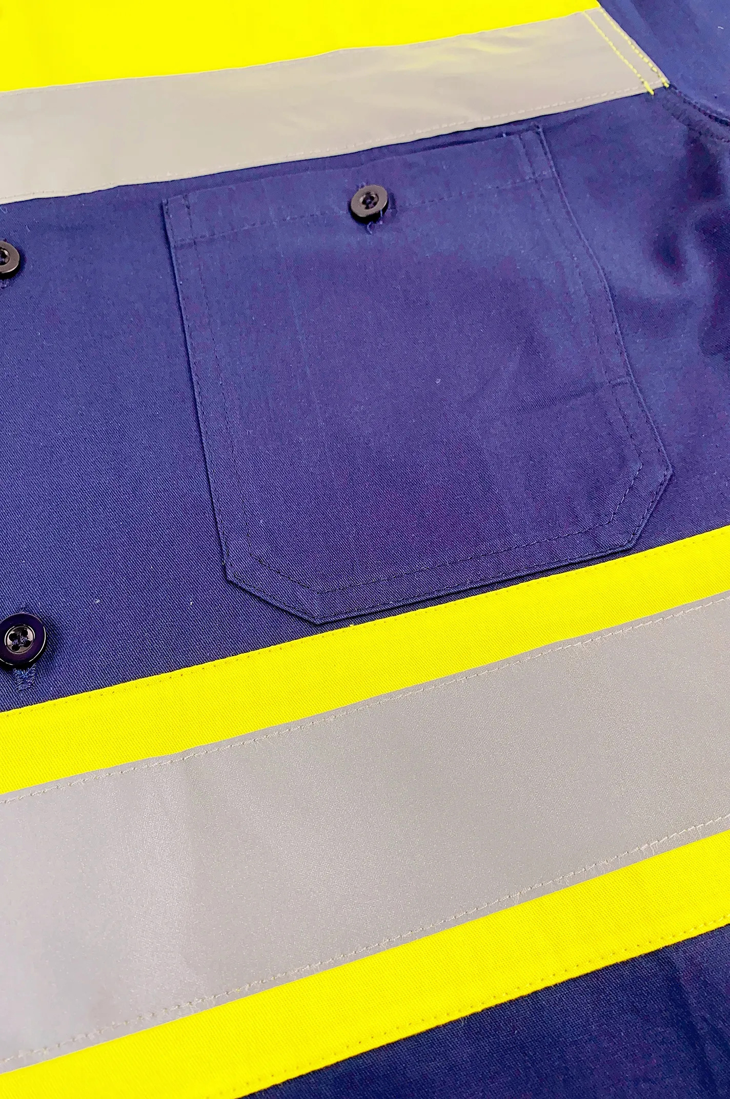 Industrial Short Sleeve Reflective Workwear Shirt Enhance Visibility for Safety on the Job