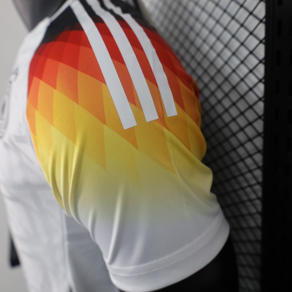 2024/2025 Germany Home Football Shirt (Player Edition)