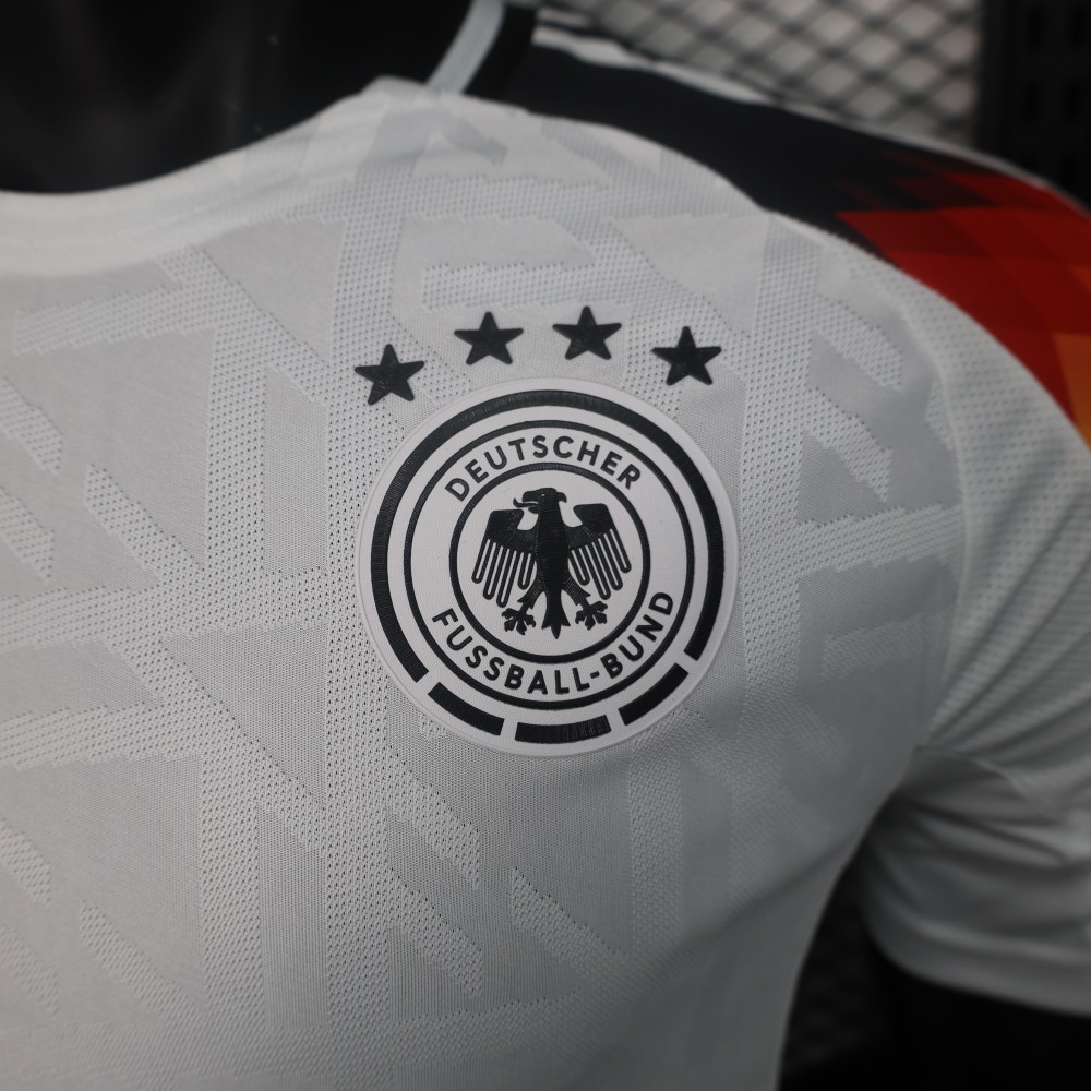 2024/2025 Germany Home Football Shirt (Player Edition)