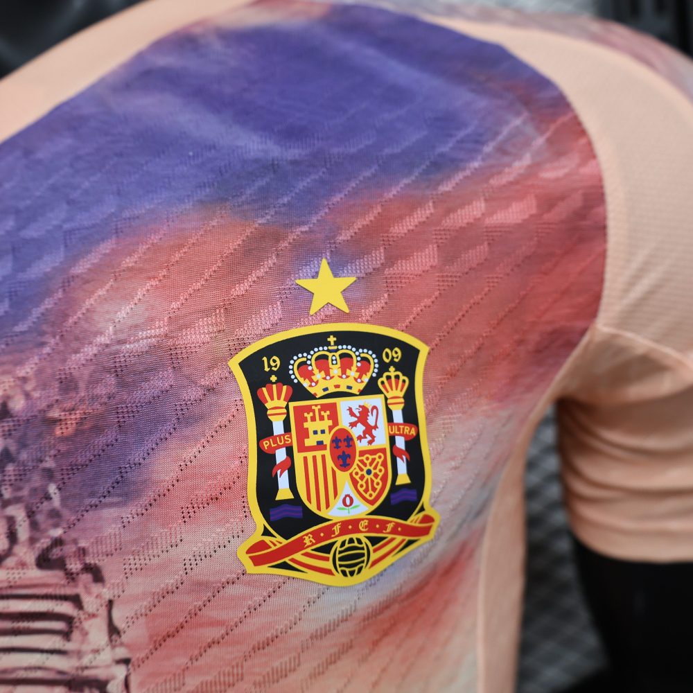 2024/2025 Spain Special Edition Football Shirt (Player Edition)
