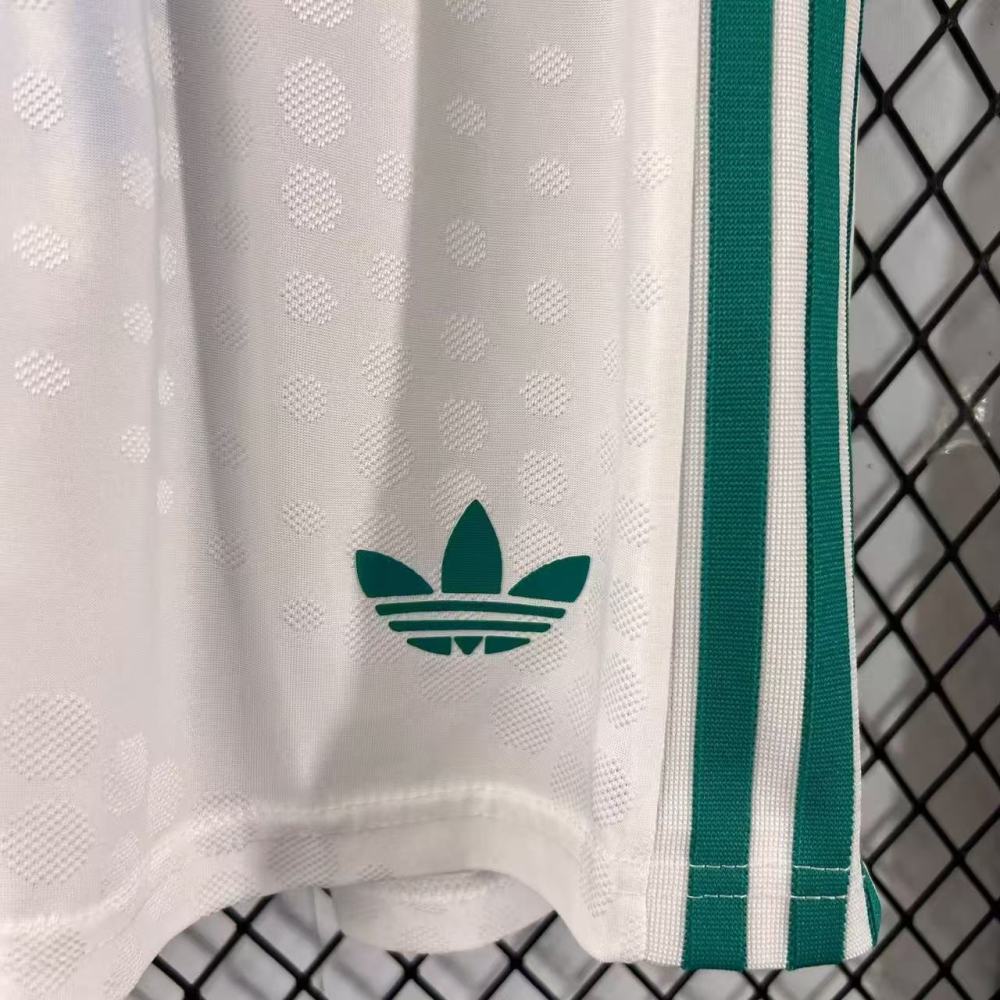 2025/2026 Liverpool Third Shorts (Player short)