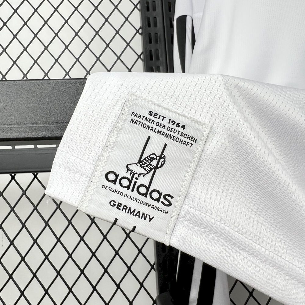 2026 Germany Home Long-Sleeve Football Jersey (Fan Edition)