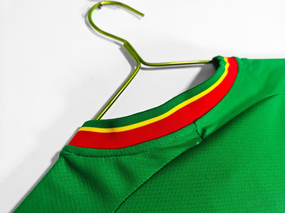 2002 Senegal away football shirt（Retro）